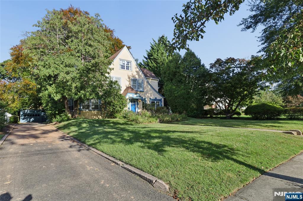 156 Cornell Avenue Property Photo 1