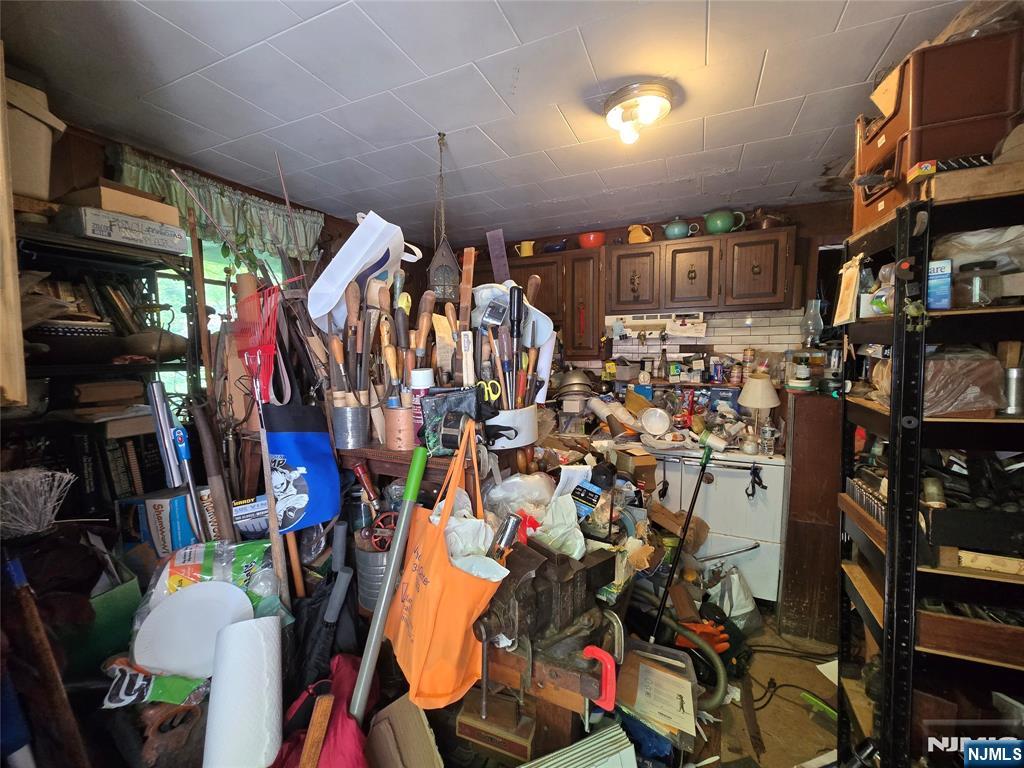 2 Hewlett Road Property Photo 7