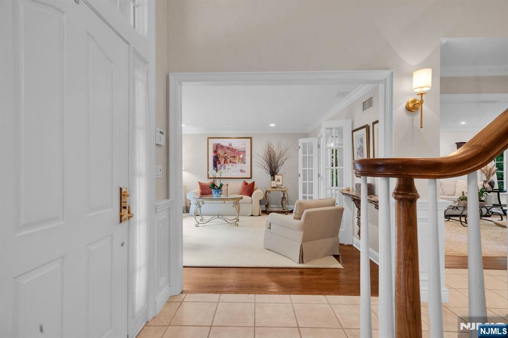 19 Forest Street Property Photo 4