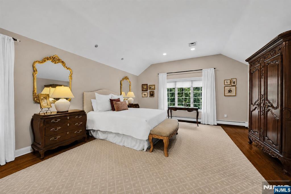 19 Forest Street Property Photo 18