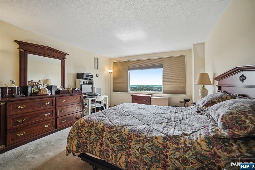 555 North Avenue 21 H Property Photo 14