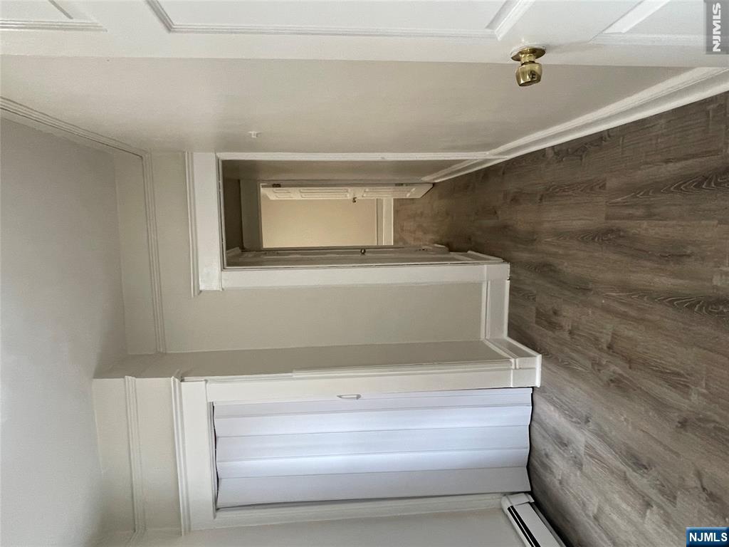 14 Hilliard Avenue 5 Property Photo 8