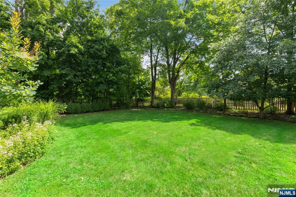 128 Westervelt Avenue Property Photo 34