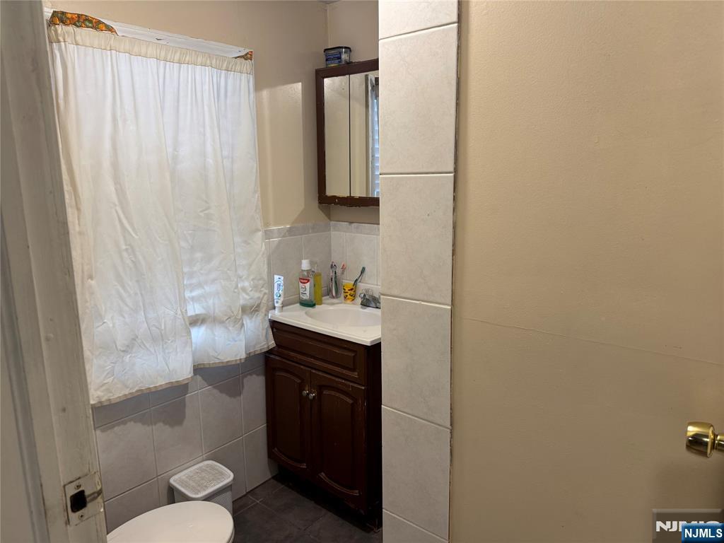 253 Crystal Street Property Photo 20