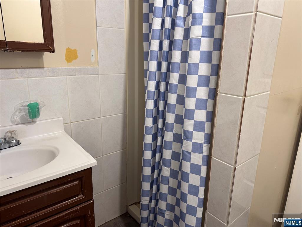 253 Crystal Street Property Photo 21