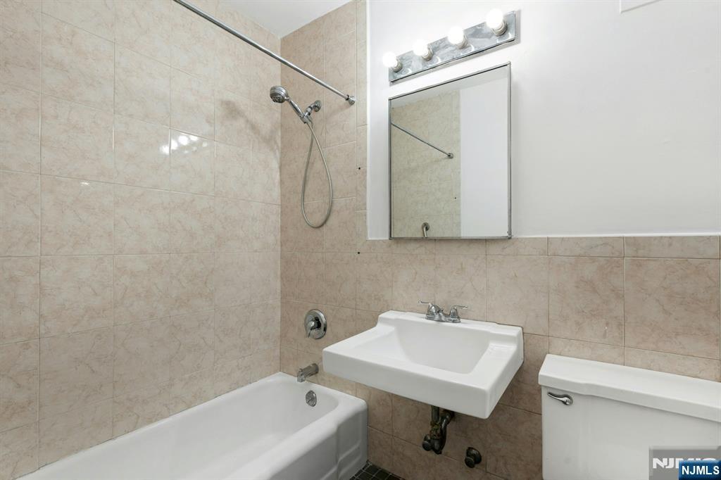 2 Horizon Road 816 Property Photo 23