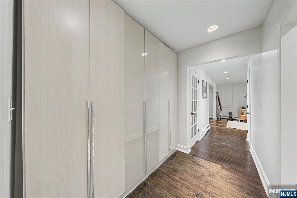 89 Closter Dock Road Property Photo 11