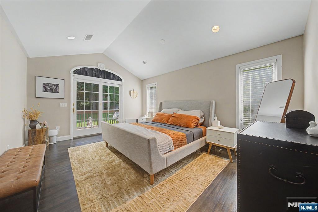 89 Closter Dock Road Property Photo 13