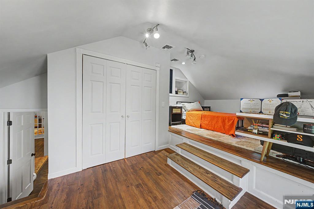 89 Closter Dock Road Property Photo 23