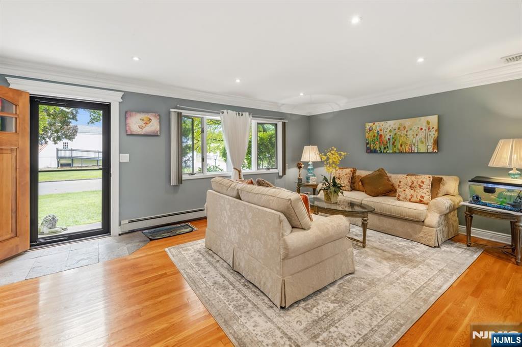 663 Plympton Street Property Photo 15
