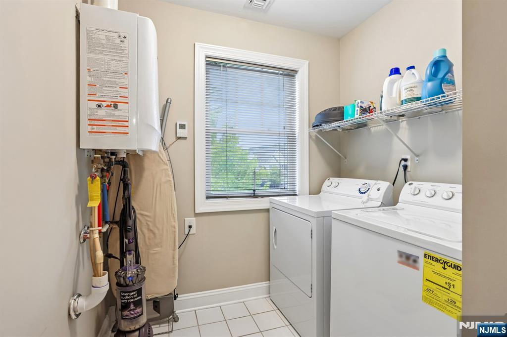 35 Red Oak Court Property Photo 16