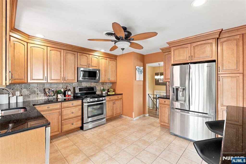 17 Dando Court Property Photo 14