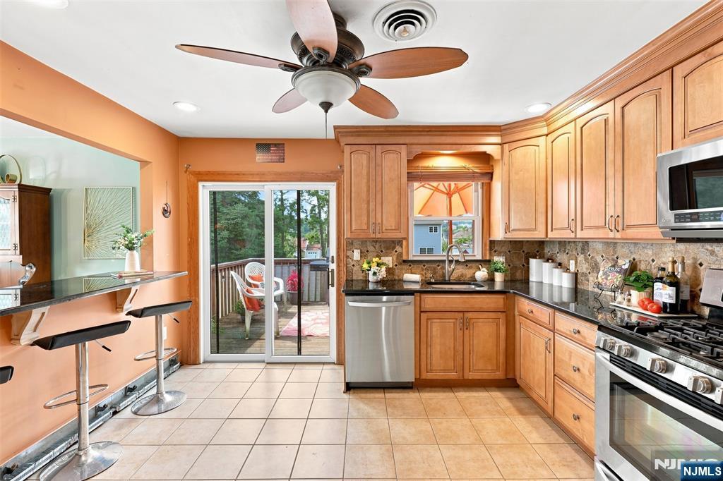 17 Dando Court Property Photo 15