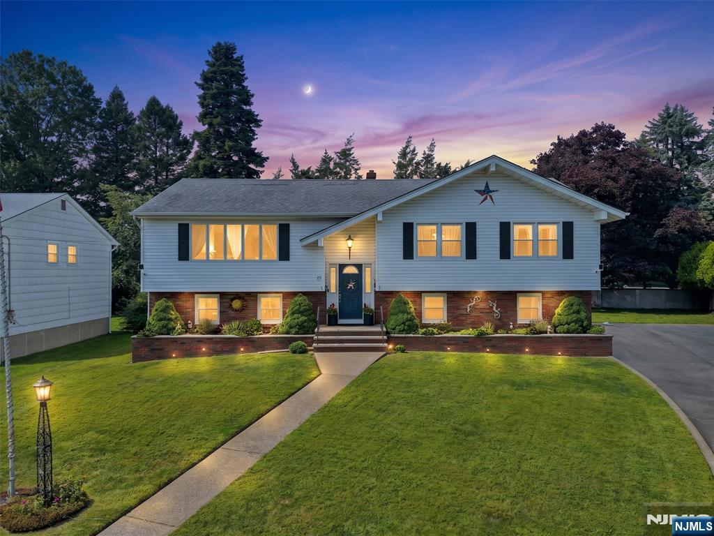 17 Dando Court Property Photo 39