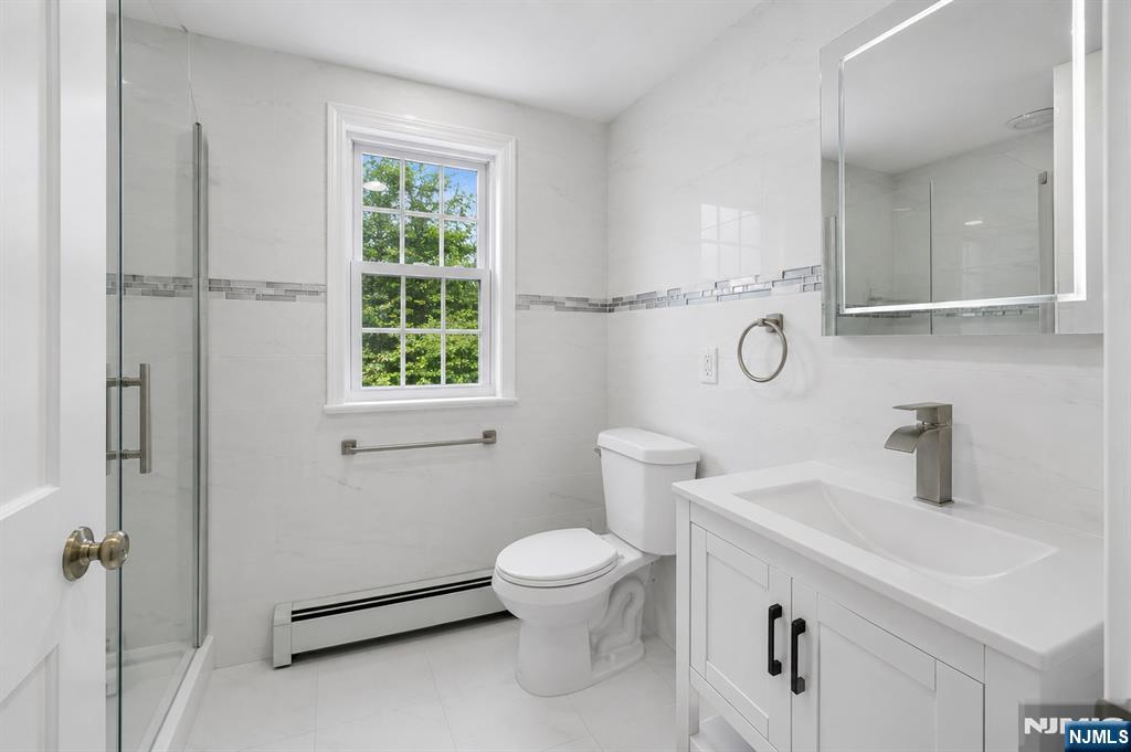 18 Mountainside Drive Property Photo 14