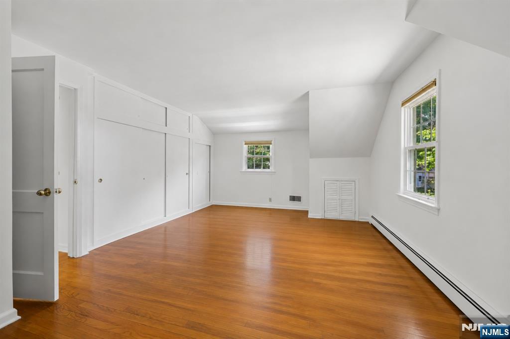 18 Mountainside Drive Property Photo 17