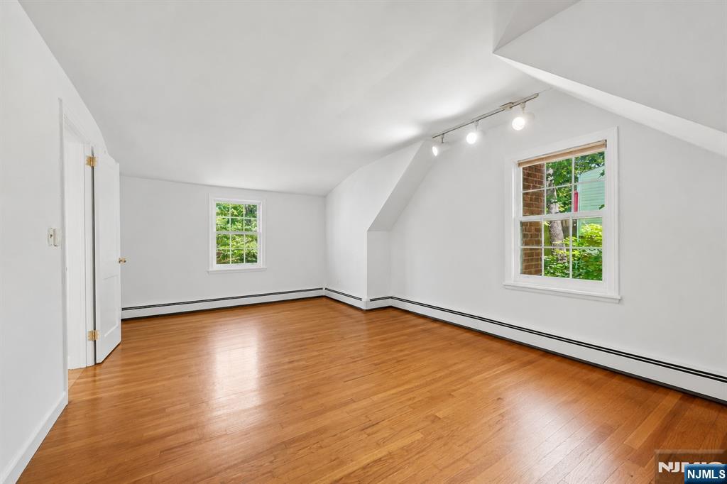 18 Mountainside Drive Property Photo 19