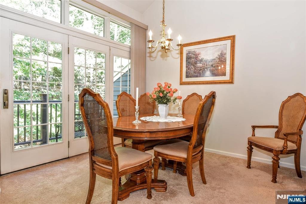 133 Surrey Court Property Photo 11