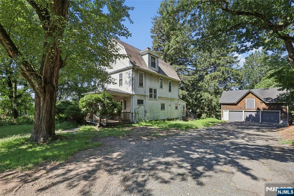 37 Livingston Avenue Property Photo 1