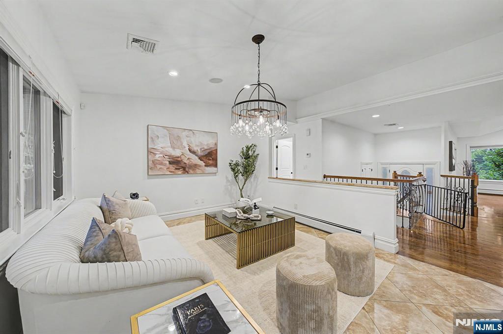 45 Oxford Drive Property Photo 17