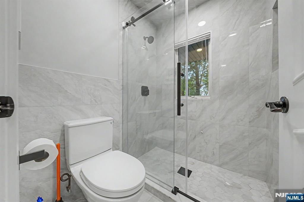 45 Oxford Drive Property Photo 21