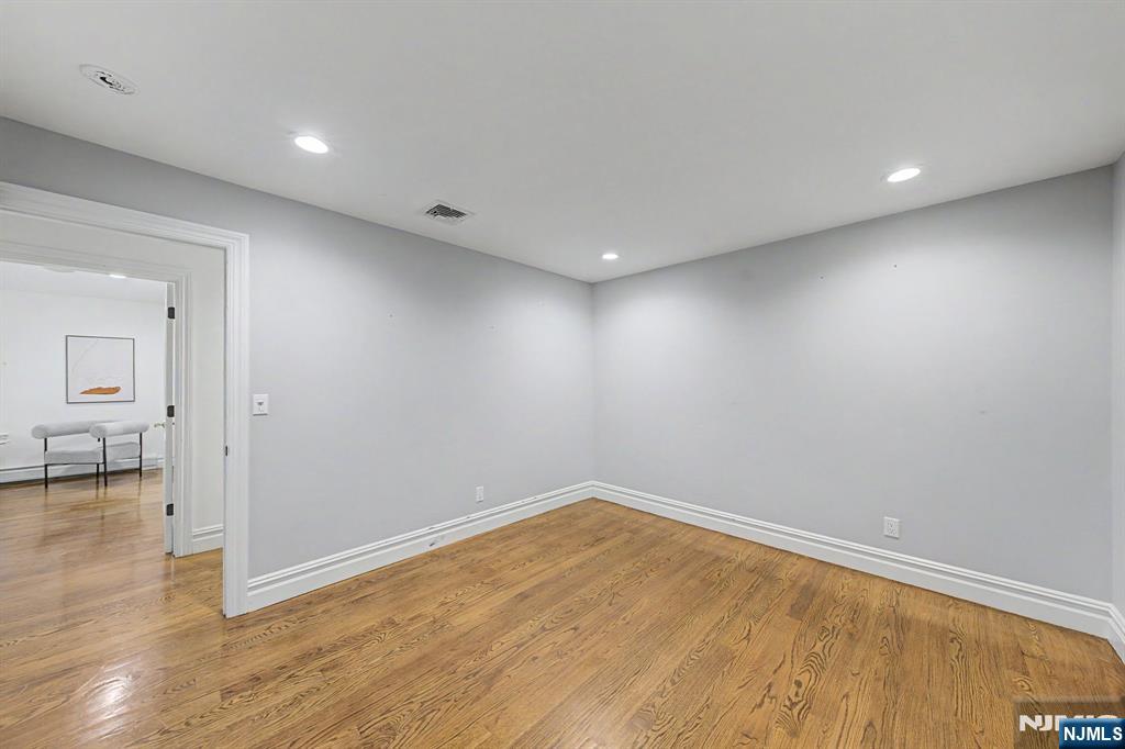 45 Oxford Drive Property Photo 23