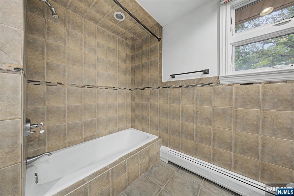 45 Oxford Drive Property Photo 37