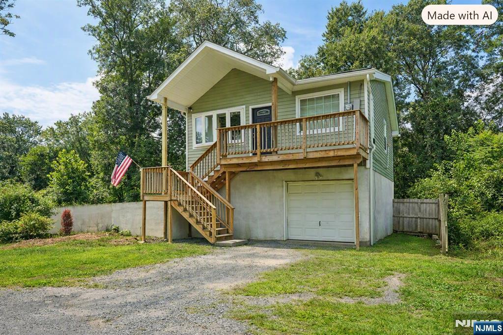 307 Boulevard Drive Property Photo 3
