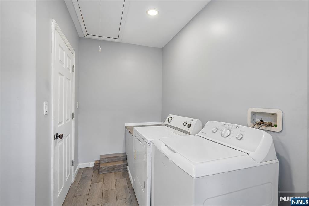 307 Boulevard Drive Property Photo 12