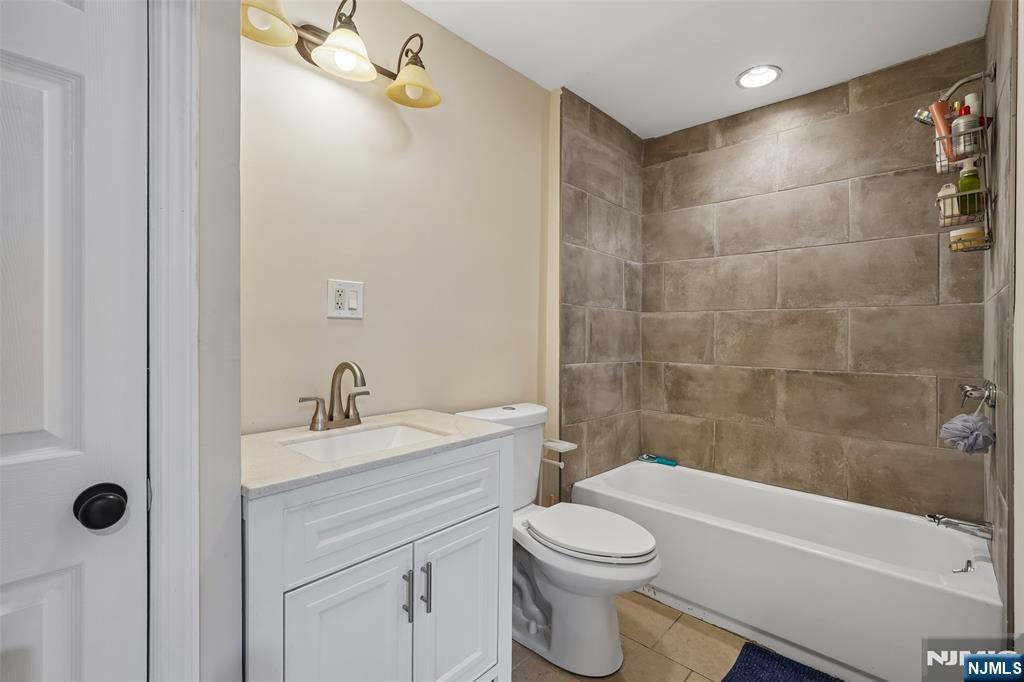 307 Boulevard Drive Property Photo 18