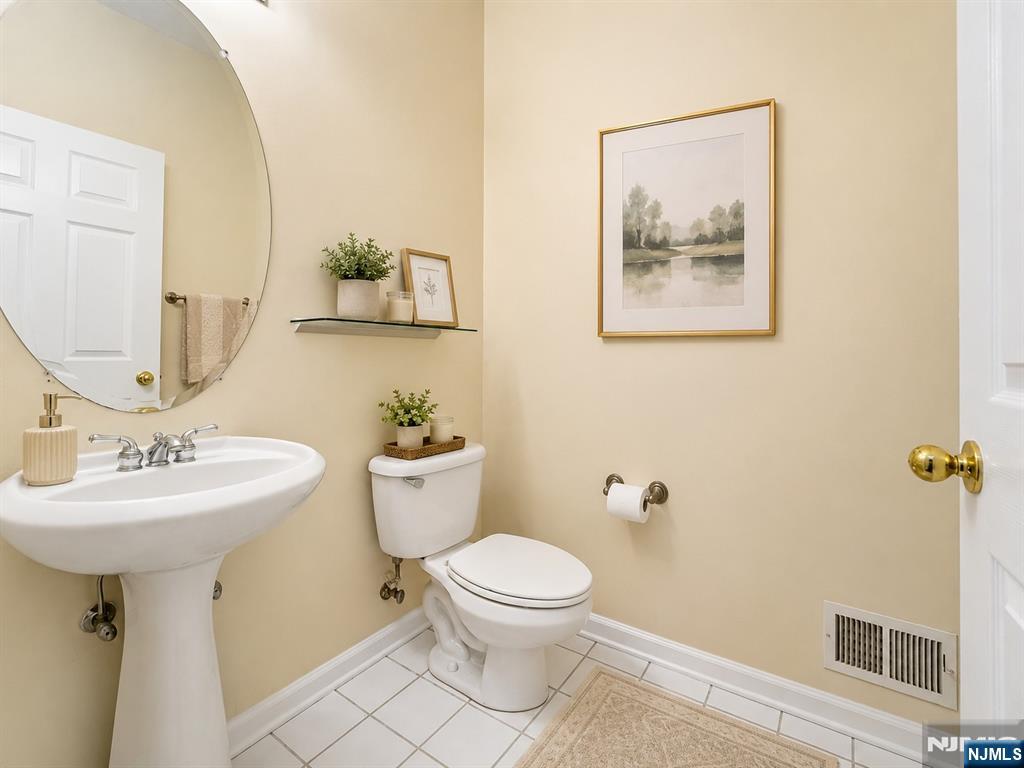 195 Levinberg Lane Property Photo 15