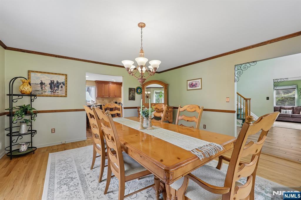 17 Rosenbrook Drive Property Photo 11