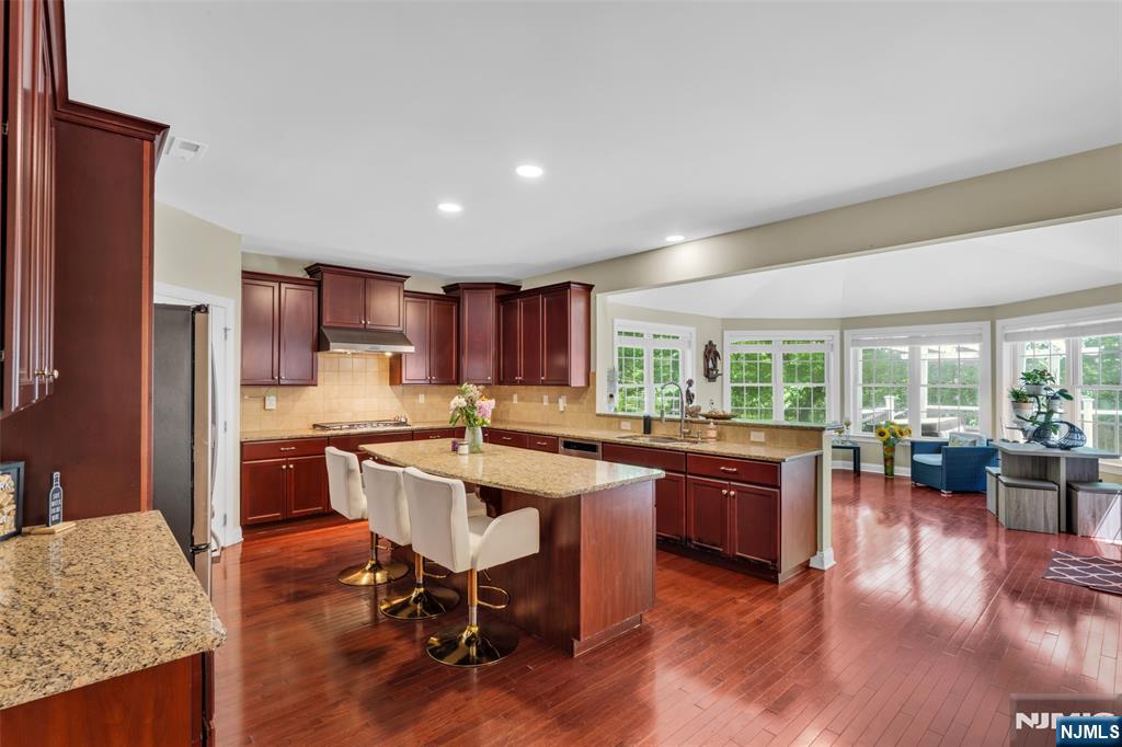 4 Sovereign Drive Property Photo 11