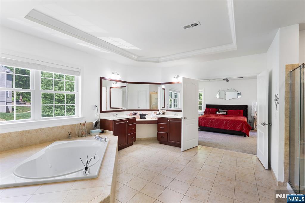 4 Sovereign Drive Property Photo 26