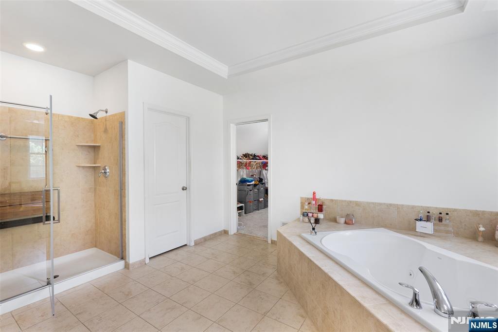 4 Sovereign Drive Property Photo 27