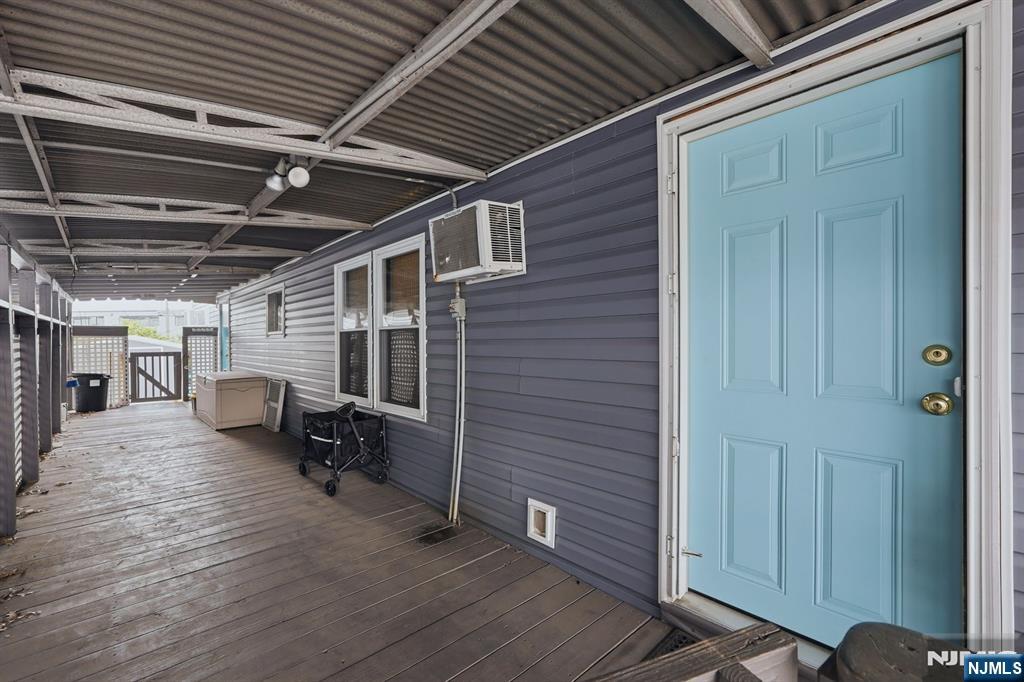 15 Austin Street Property Photo 5