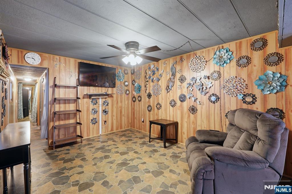 15 Austin Street Property Photo 13