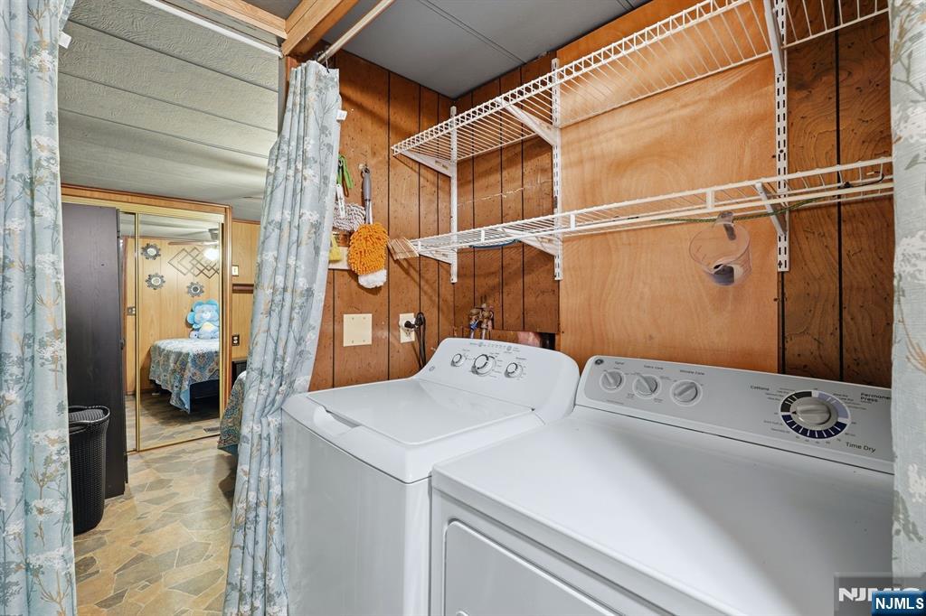 15 Austin Street Property Photo 17