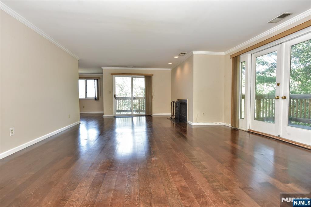 606 Skyline Drive 6 Property Photo 5