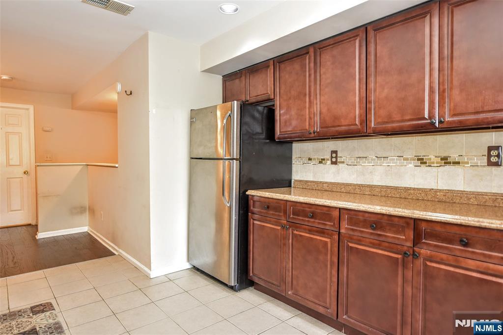 606 Skyline Drive 6 Property Photo 12