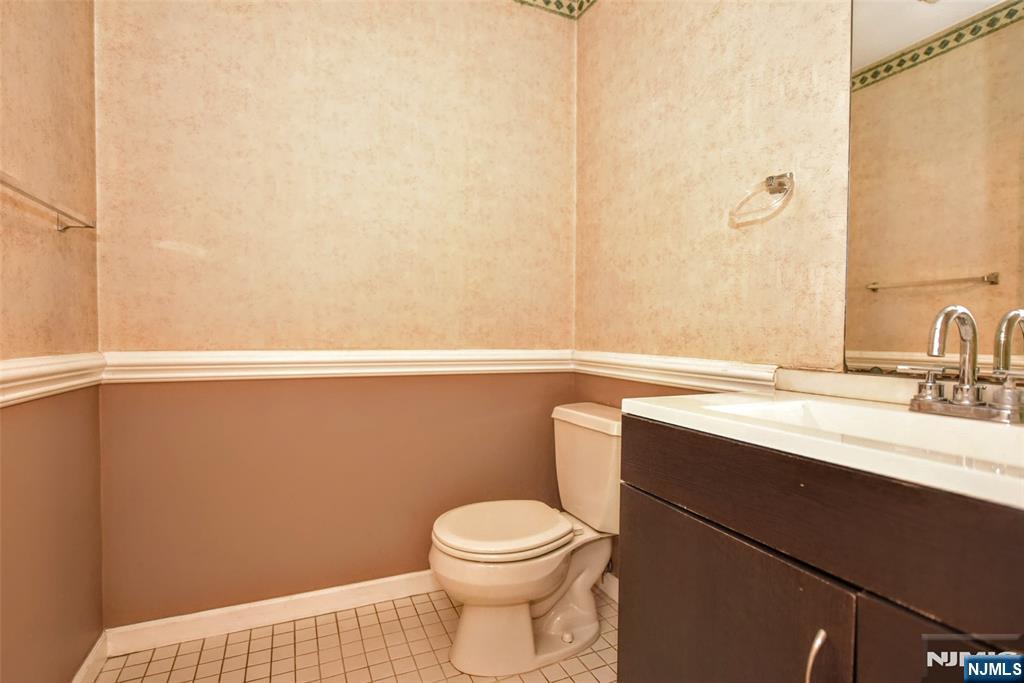 606 Skyline Drive 6 Property Photo 14