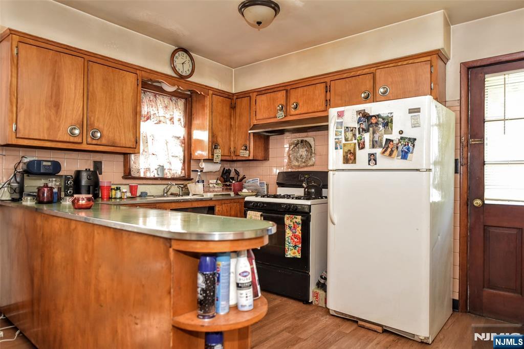 27 Hillcrest Avenue Property Photo 10