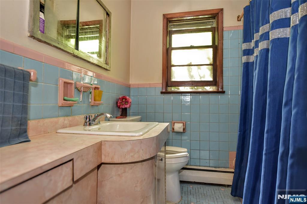 27 Hillcrest Avenue Property Photo 14