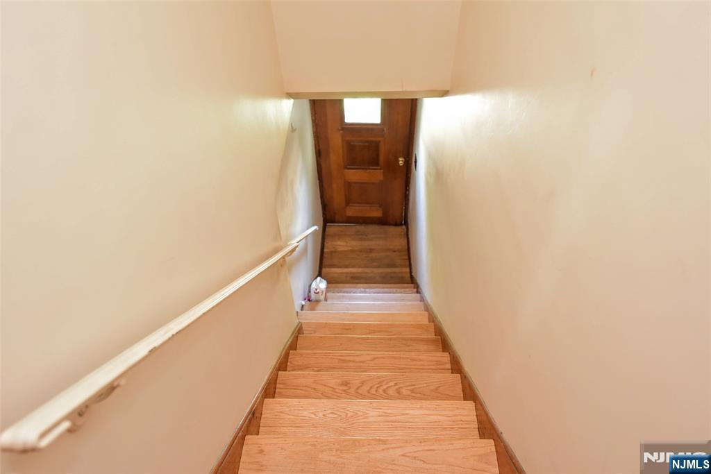 27 Hillcrest Avenue Property Photo 15