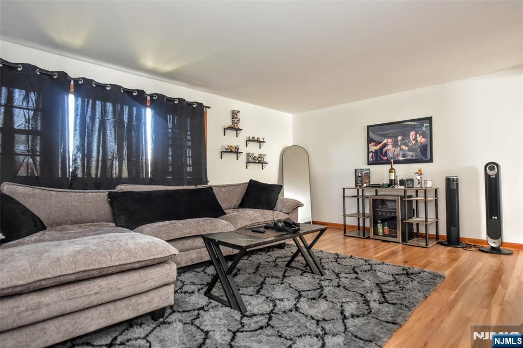 27 Hillcrest Avenue Property Photo 18
