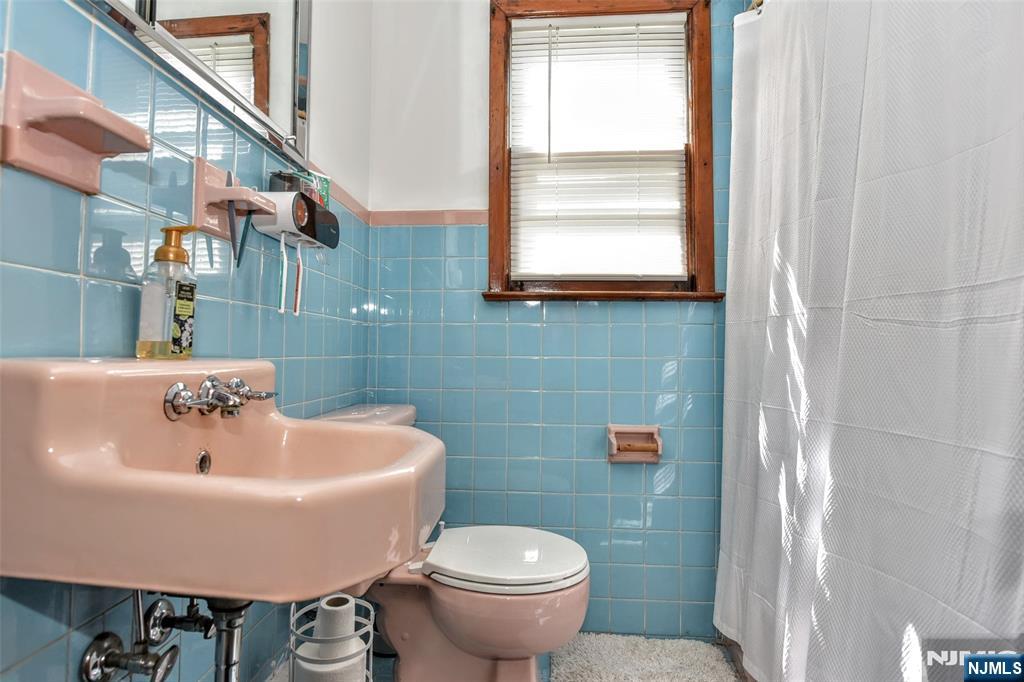 27 Hillcrest Avenue Property Photo 24