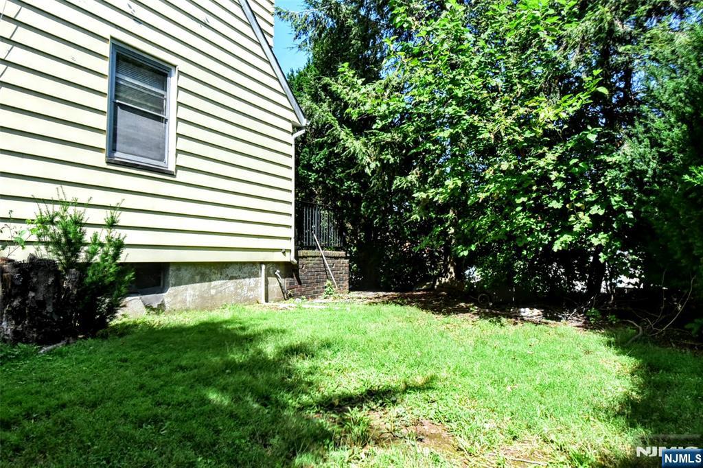 27 Hillcrest Avenue Property Photo 26
