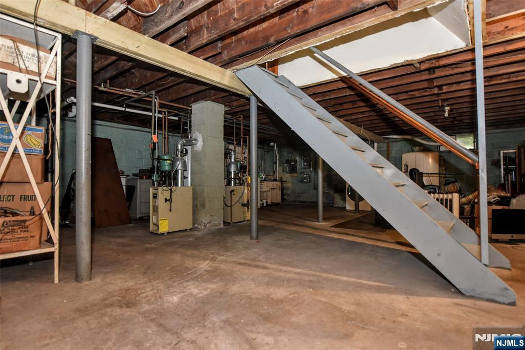 27 Hillcrest Avenue Property Photo 31