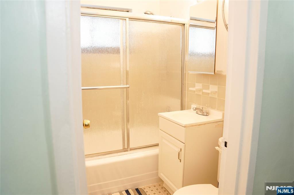 3021 Edwin Avenue 1j Property Photo 12