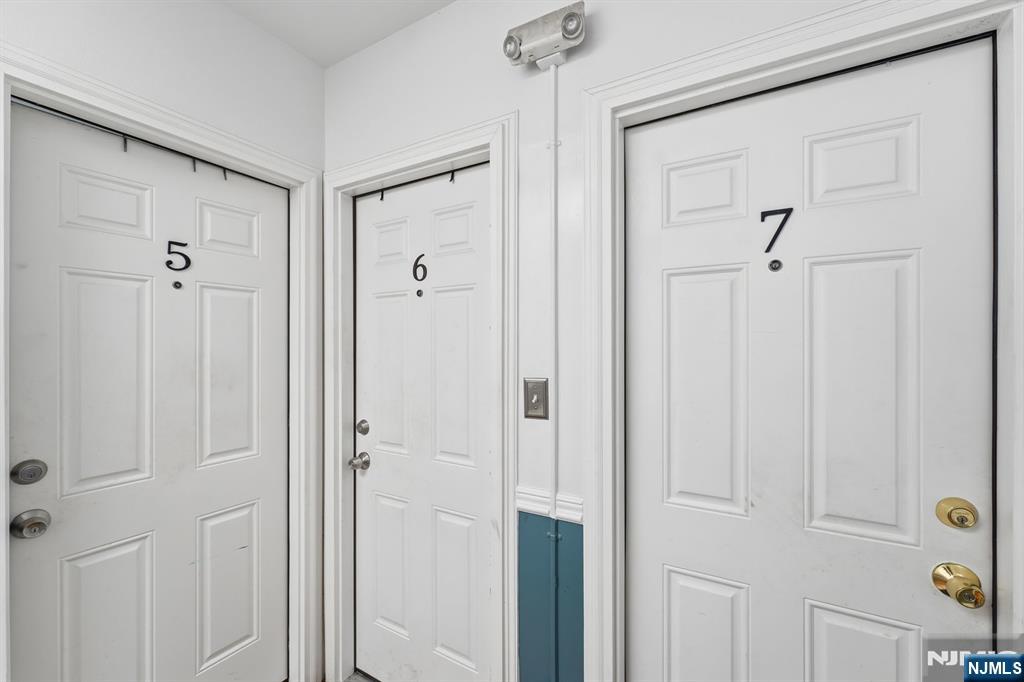 334 1st Avenue Property Photo 17